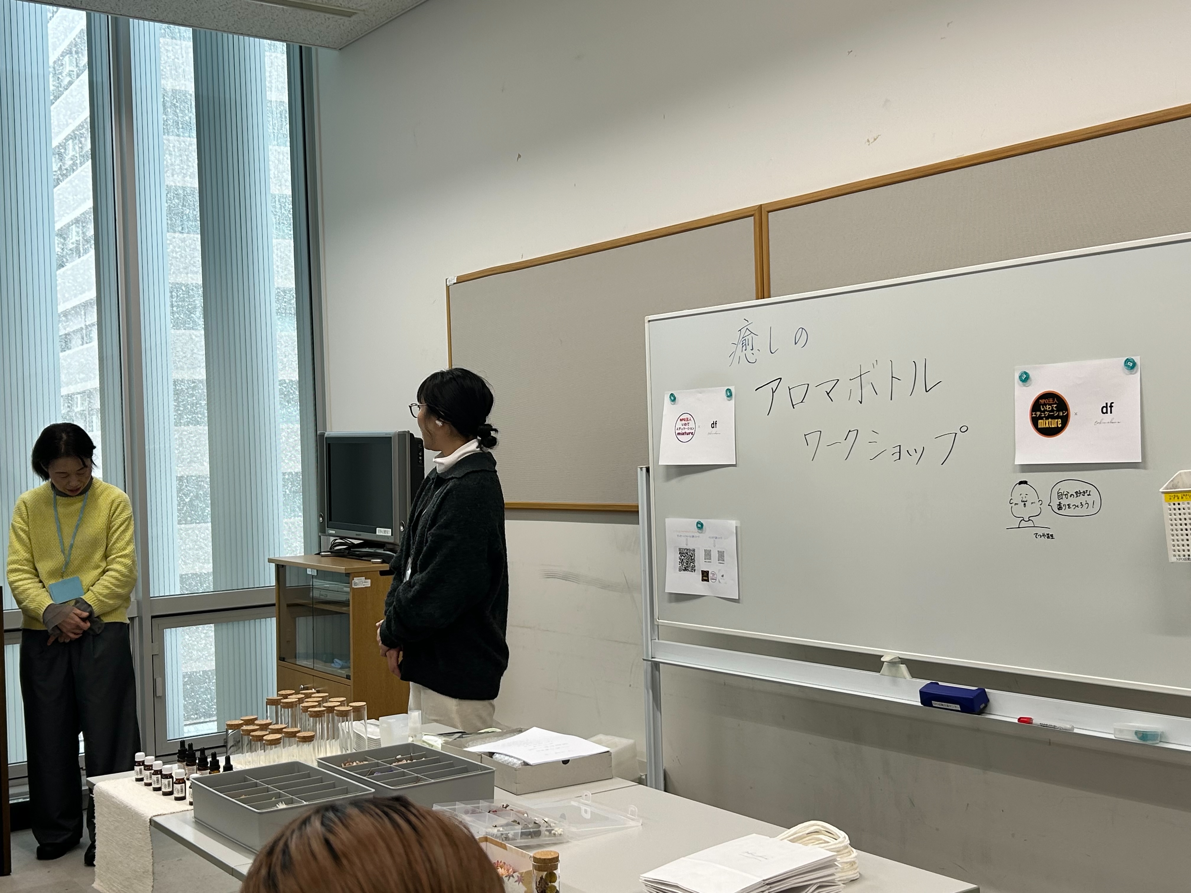 フラワーボトル・花材の様子 21